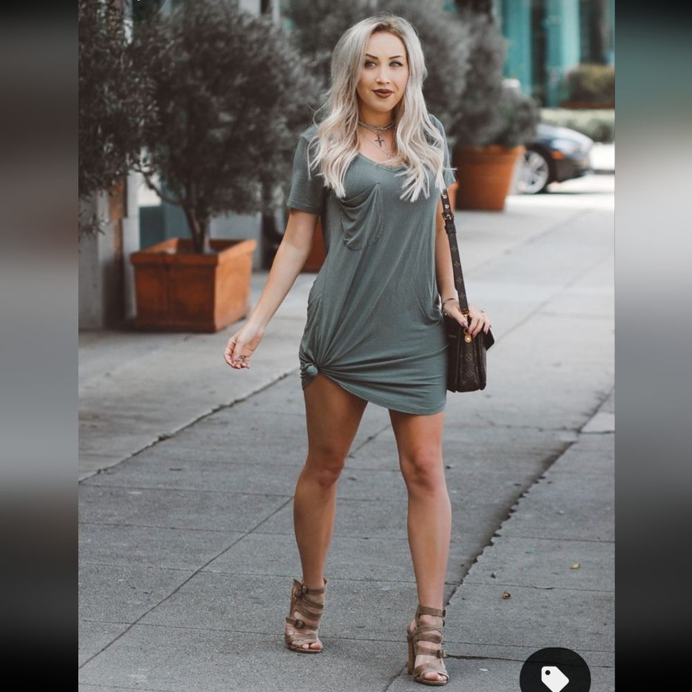 EUC Socialite  T Shirt Green Dress XS